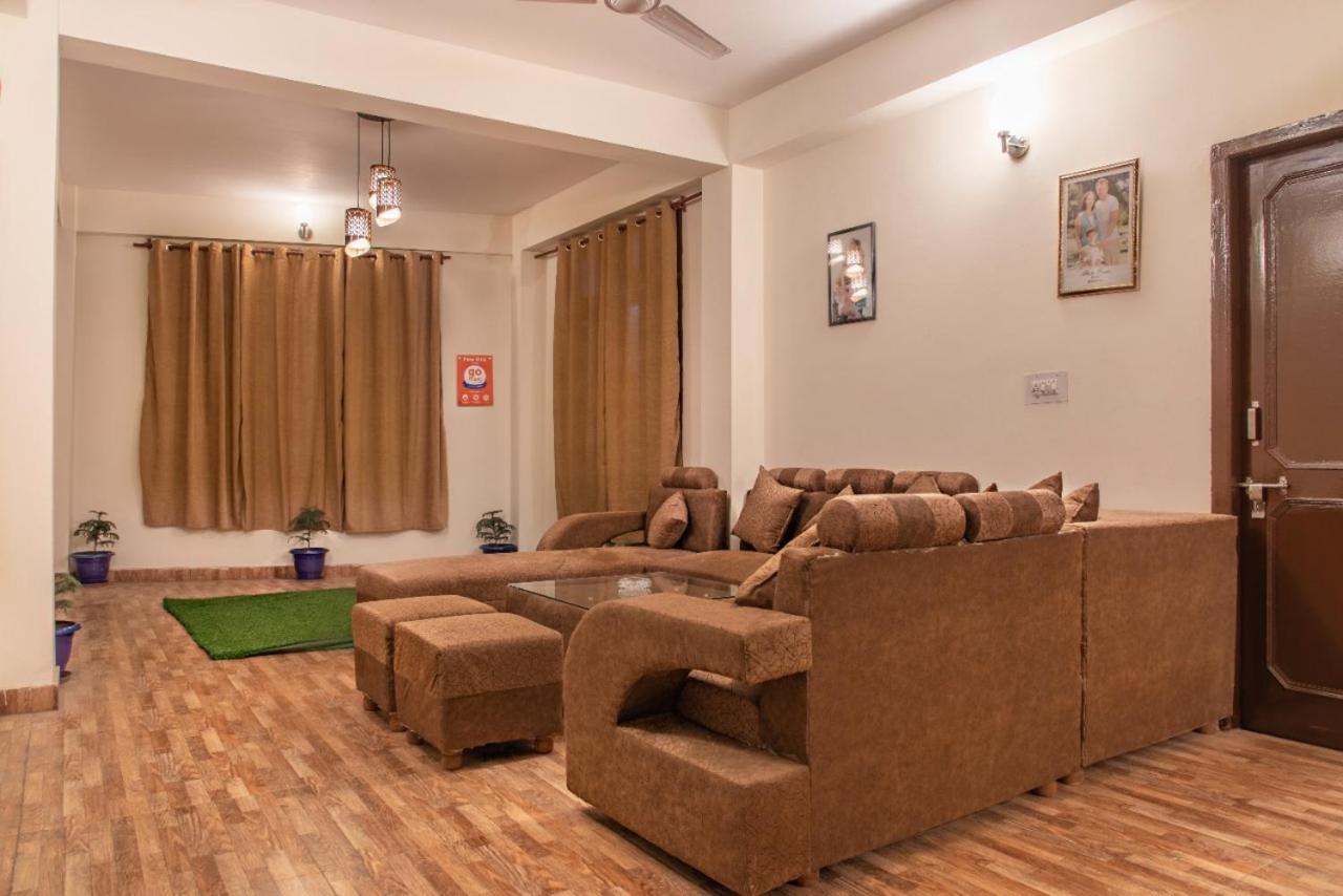 Pine Villa Kasauli Exterior photo