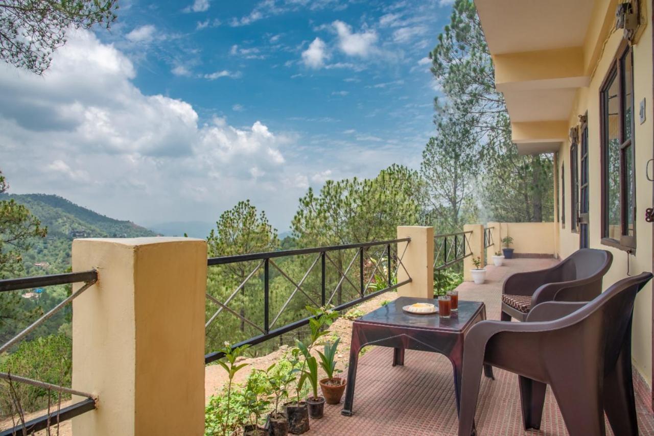 Pine Villa Kasauli Exterior photo